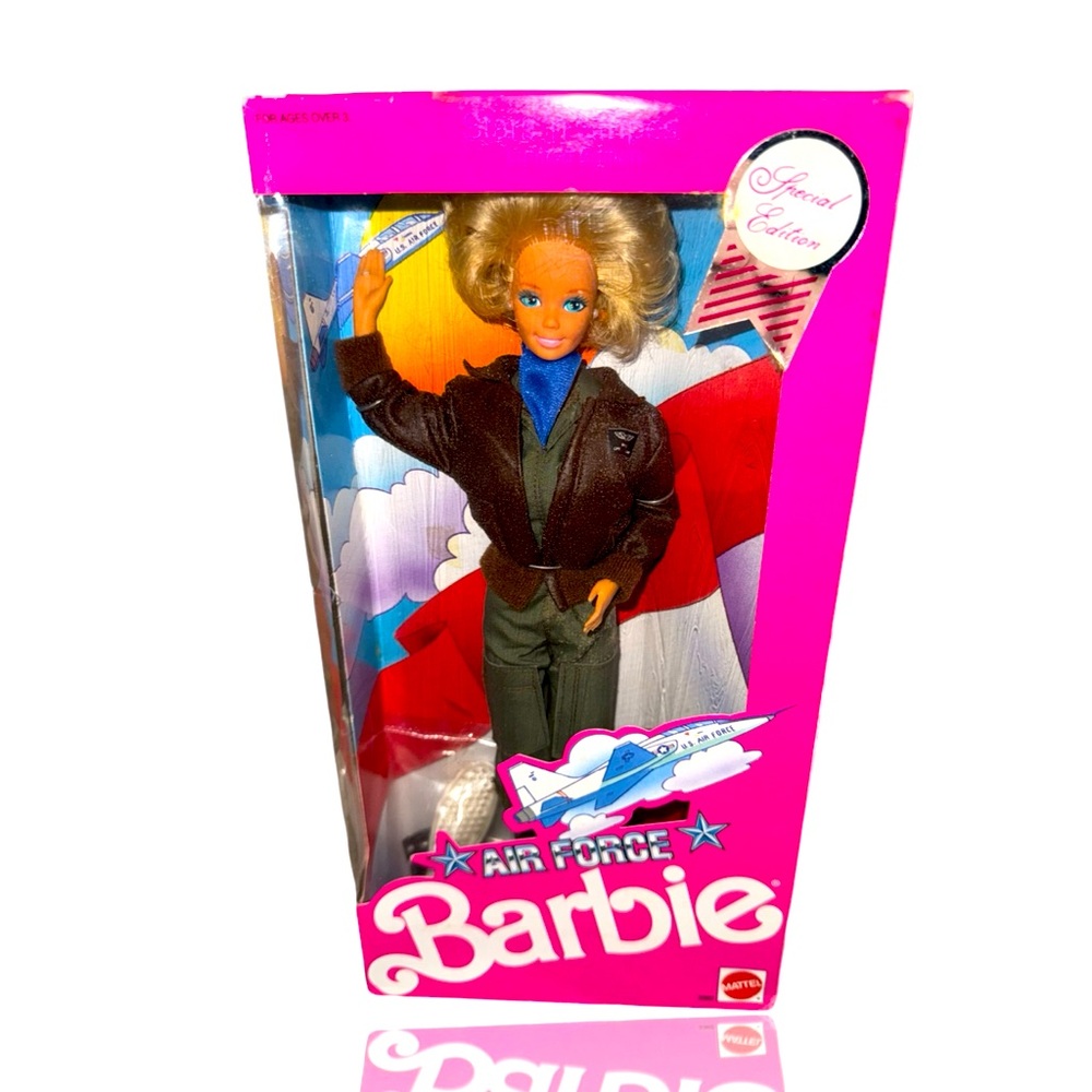 Air Force- Stars & Stripes Barbie Doll: 1990 Special Edition, NEW in BOX